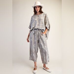 Easel Aztec Print Gray Top and Pants Set